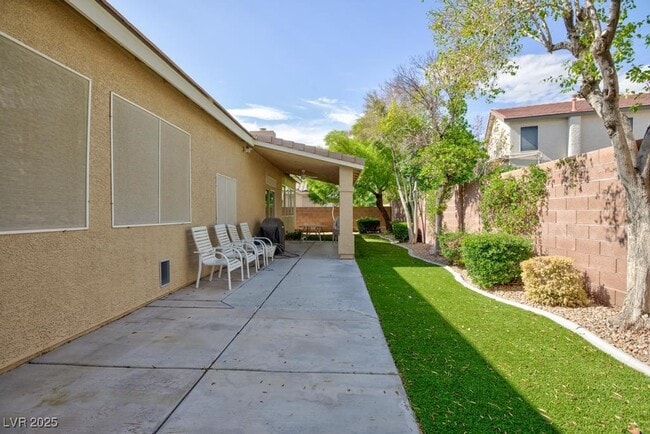 Building Photo - 2504 Ashley Rose Terrace