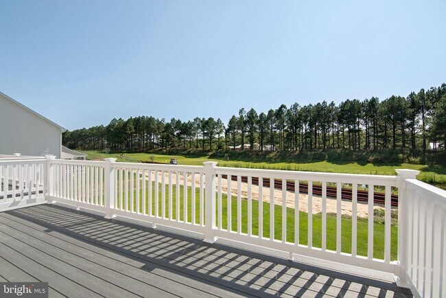 Foto del edificio - 2110 Winterberry Ln