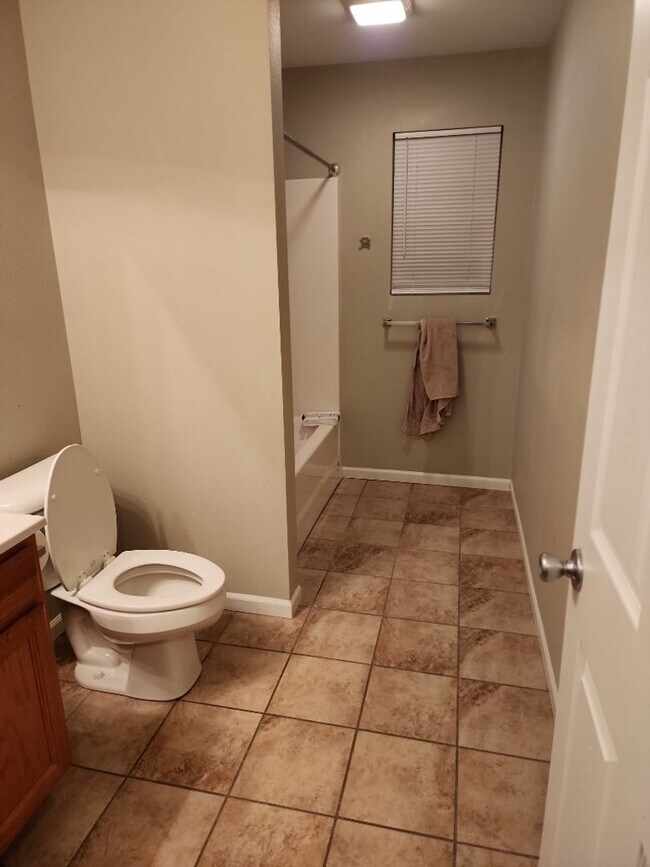 Foto del edificio - 16371 Holy Cross Ln