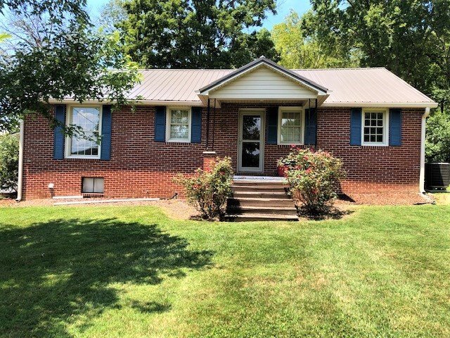 3 Bdrm/1 Bath Brick Home Kingsport TN - 3 Bdrm/1 Bath Brick Home  Kingsport TN