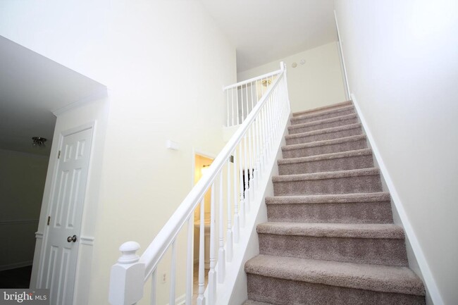Building Photo - 88 Apple Blossom Dr