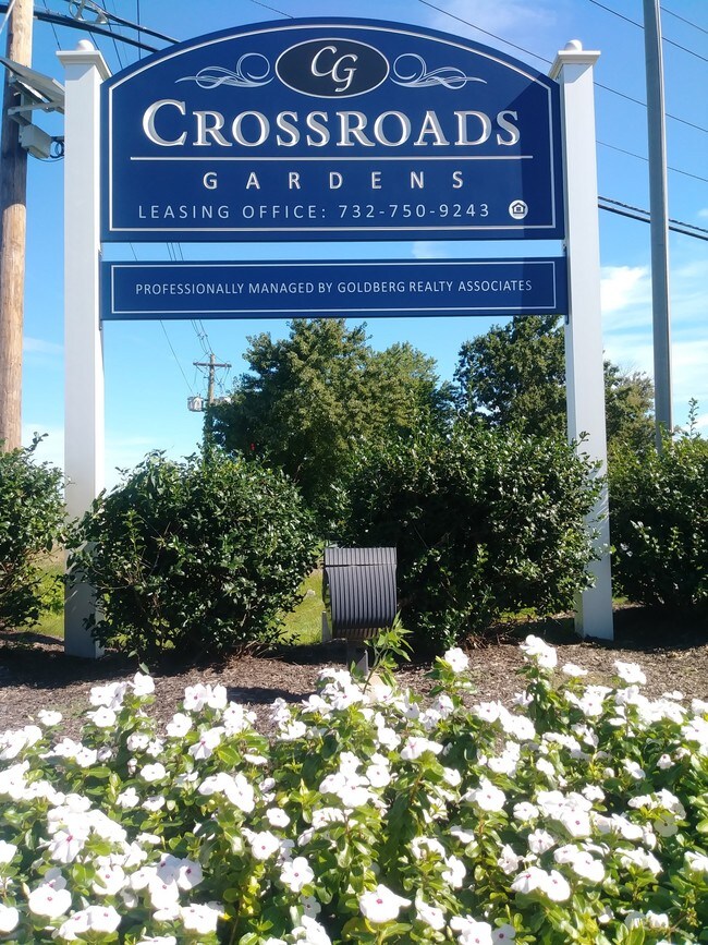 Crossroads Gardens Apartments Woodbridge, NJ