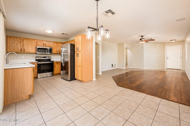 Building Photo - 17429 W Watson Ln