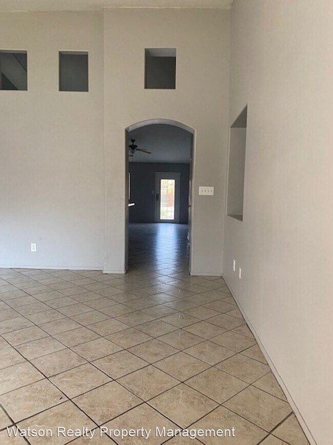 Building Photo - 3 br, 2 bath House - 9806 Taos Peak Way