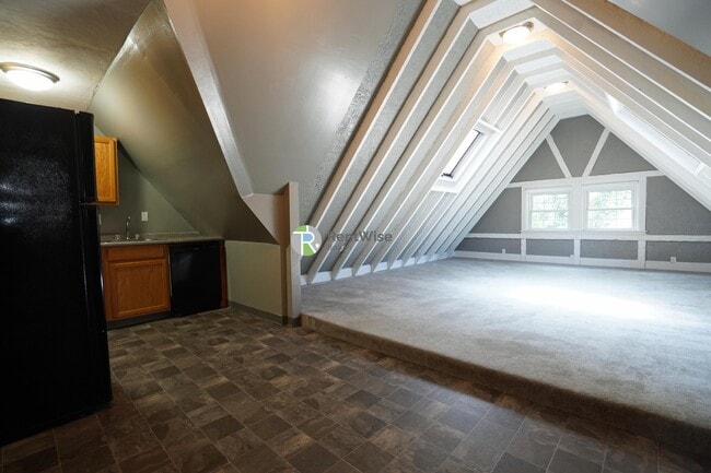 Foto del edificio - 266 Chestnut Hill Ave