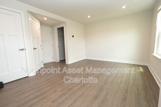 Building Photo - 1236 Newell Towns Ln