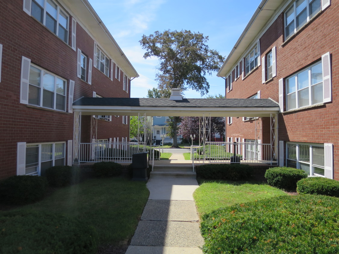 Foto principal - Seminary Apartments