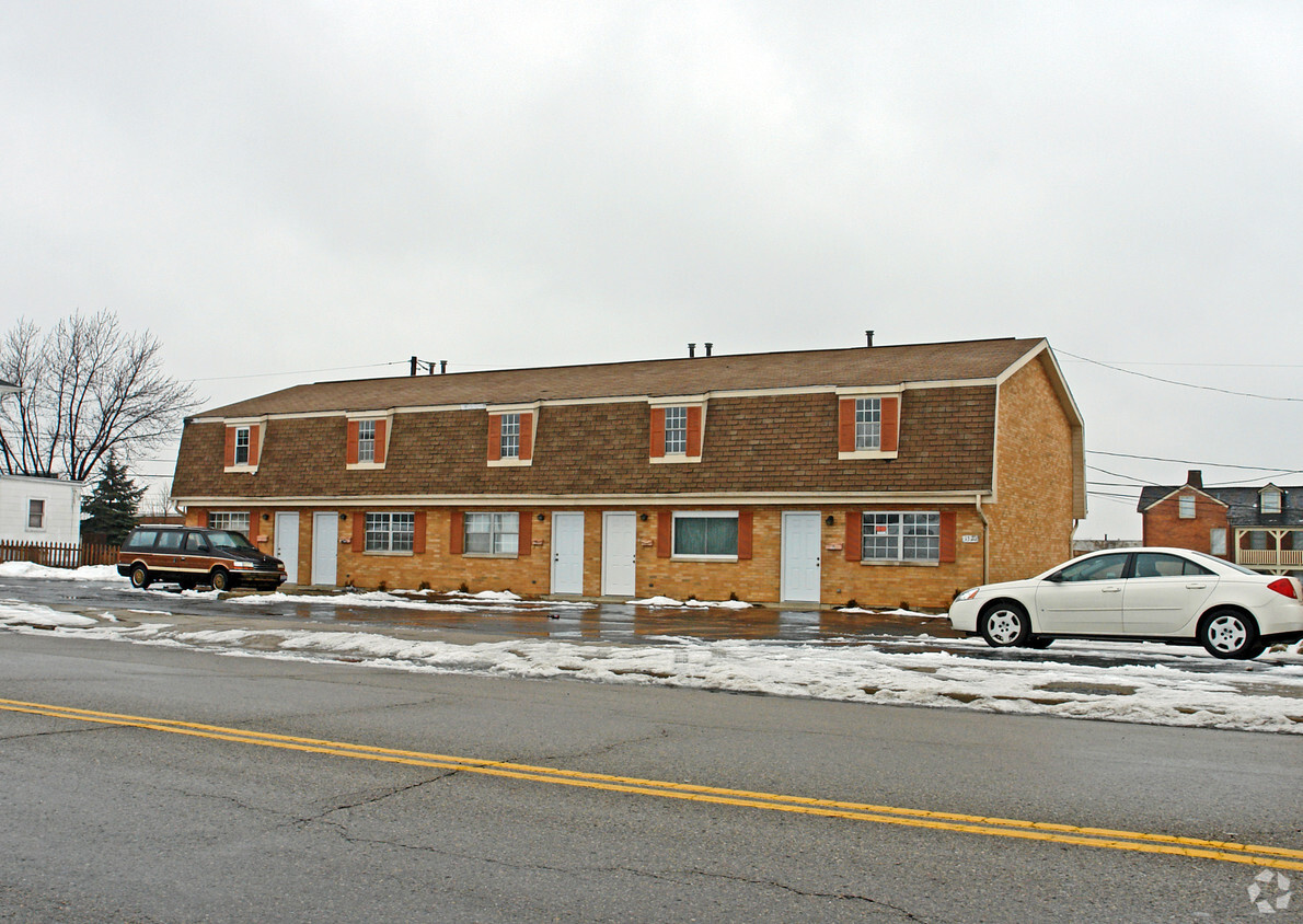 Building Photo - 1314 W High St