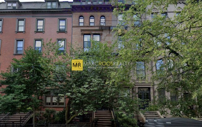Foto del edificio - 170 Beacon St