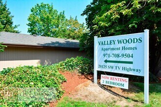 Building Photo - 20125 SW Tualatin Valley Hwy
