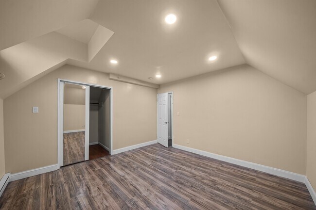 Building Photo - 3311 Pleasant Ave