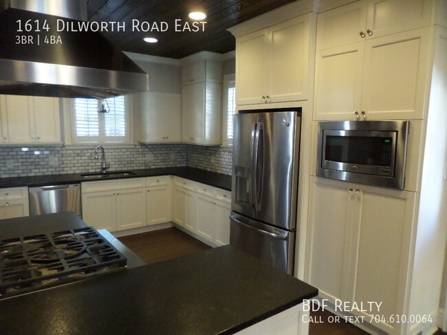 Building Photo - 1614 Dilworth Rd E