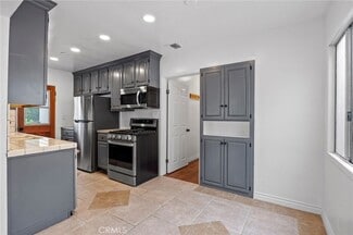 Building Photo - 5183 Inglewood Blvd