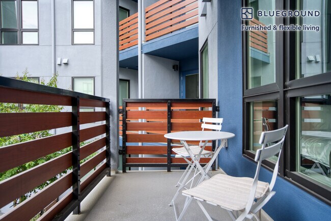 Foto del edificio - 101 Pringle Ave