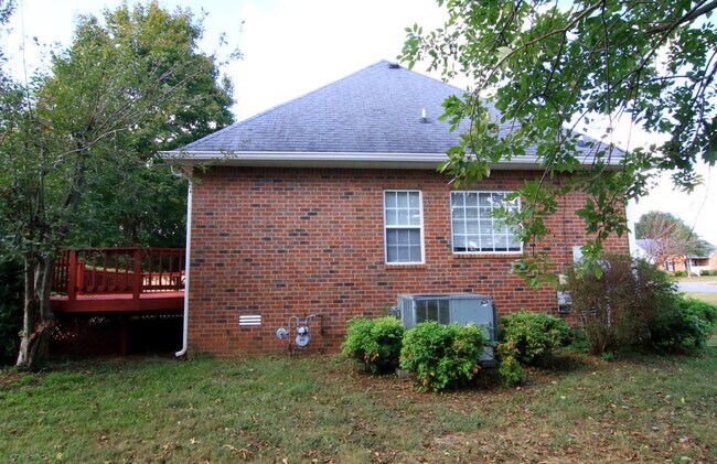 Foto del edificio - 2123 Moonlite Ct