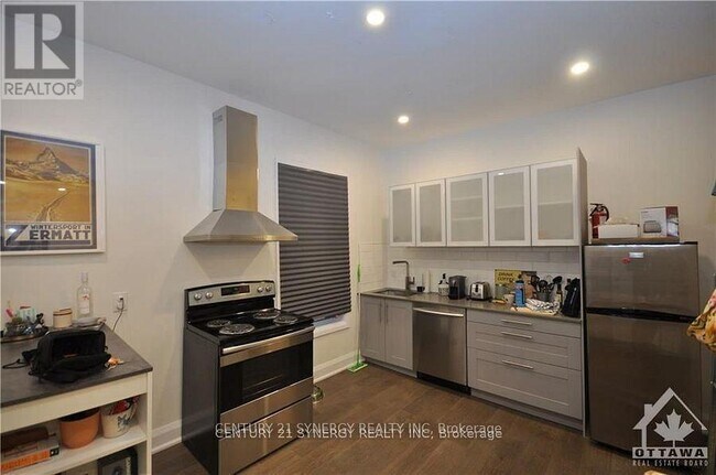 Photo du bâtiment - 571 McLeod St