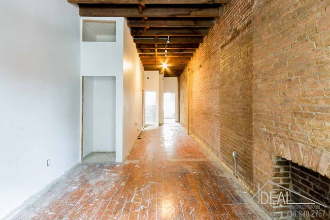 Building Photo - 577 Vanderbilt Avenue #BLDGR