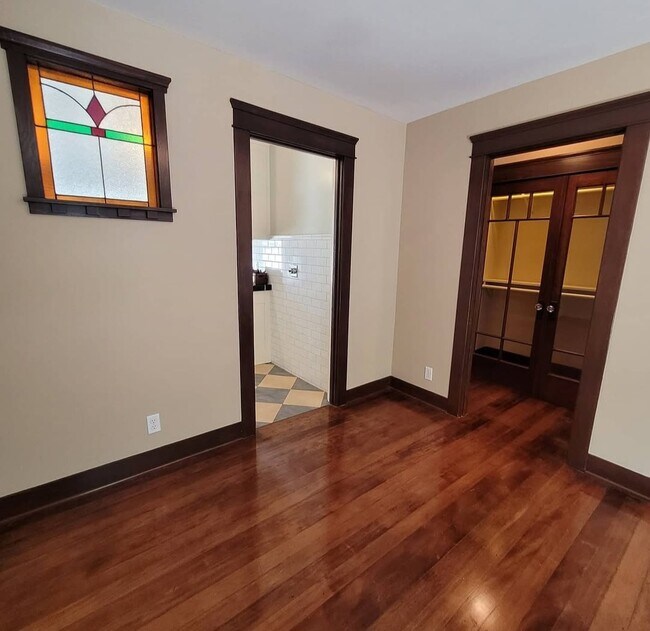 Foto del edificio - 373 S Shaffer St