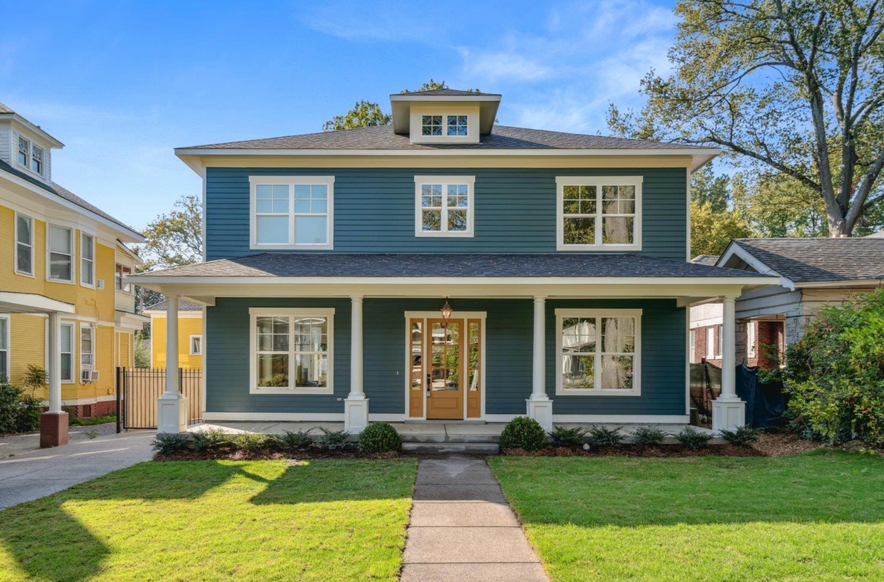 Foto principal - 2025 New Construction in the heart of Cent...