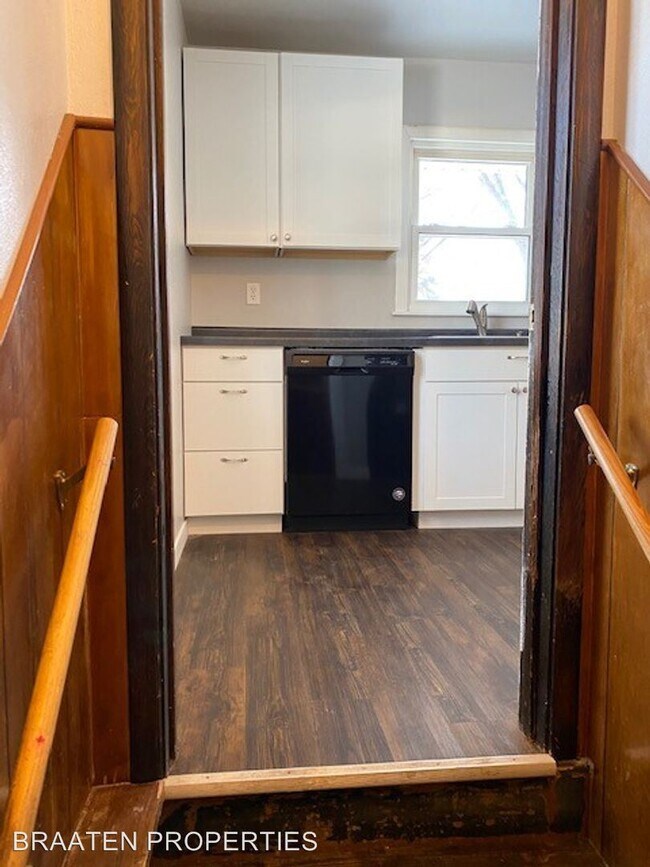 Building Photo - 4 br, 2 bath House - 1601 6th St S