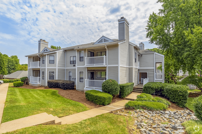 Building Photo - Bridges at Mallard Creek Apartment Homes