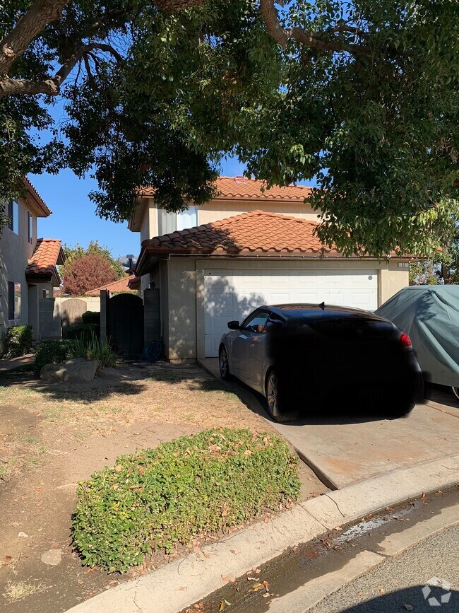 Westgate Northwest Apartments for Rent with Parking Madera, CA 1