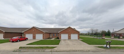 Building Photo - 1035 Laurel Tree Ct