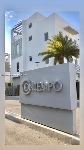 Foto principal - 9165 NW 33rd St
