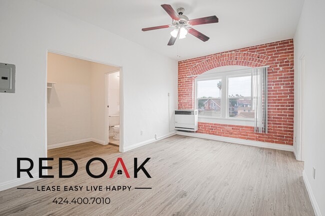 Building Photo - 1518 S Wilton Pl