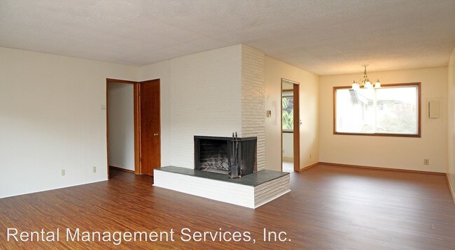 Foto del edificio - 3063-3081 SE Pine St
