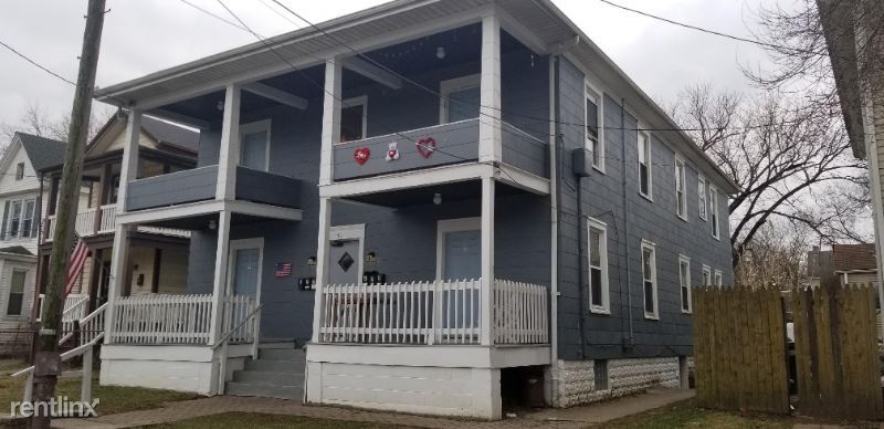 Primary Photo - 1311 Vine St