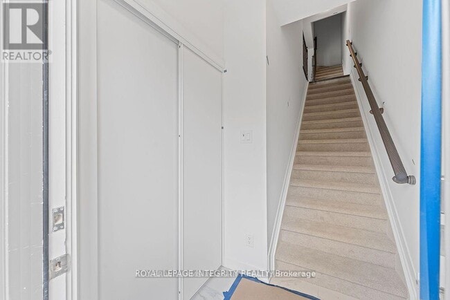 Building Photo - 310 Lillian Freiman Private