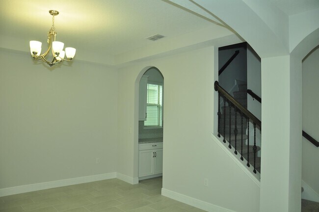 Foto del edificio - 15602 Compass Rose St