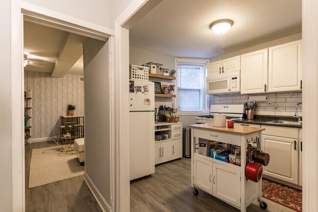 Foto del edificio - 7531 N Seeley Ave