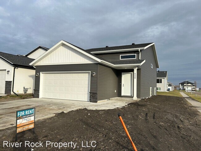 Building Photo - 4 br, 2 bath House - 4558 18th St South