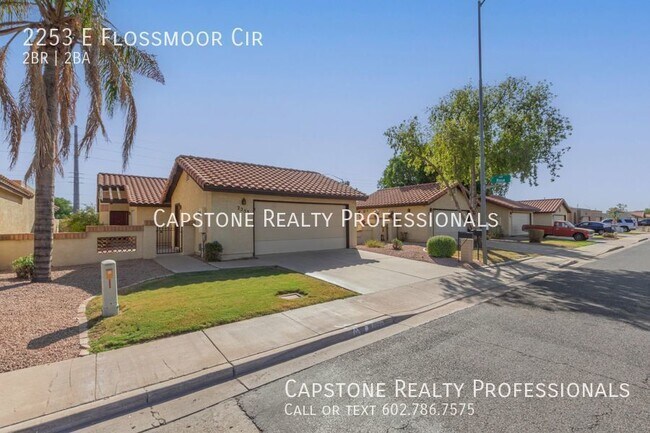 Foto del edificio - Welcome to your new 2-bed, 2-bath haven in...