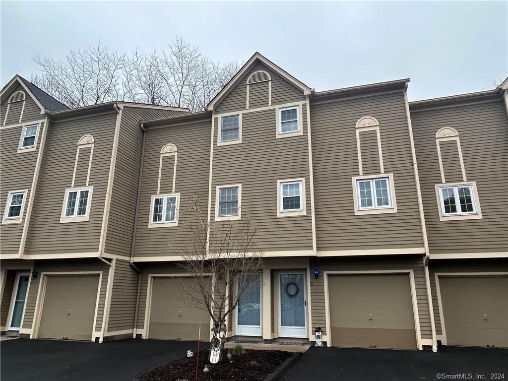 50 Pierce St Unit 6, Plainville, CT 06062 Condo for Rent in