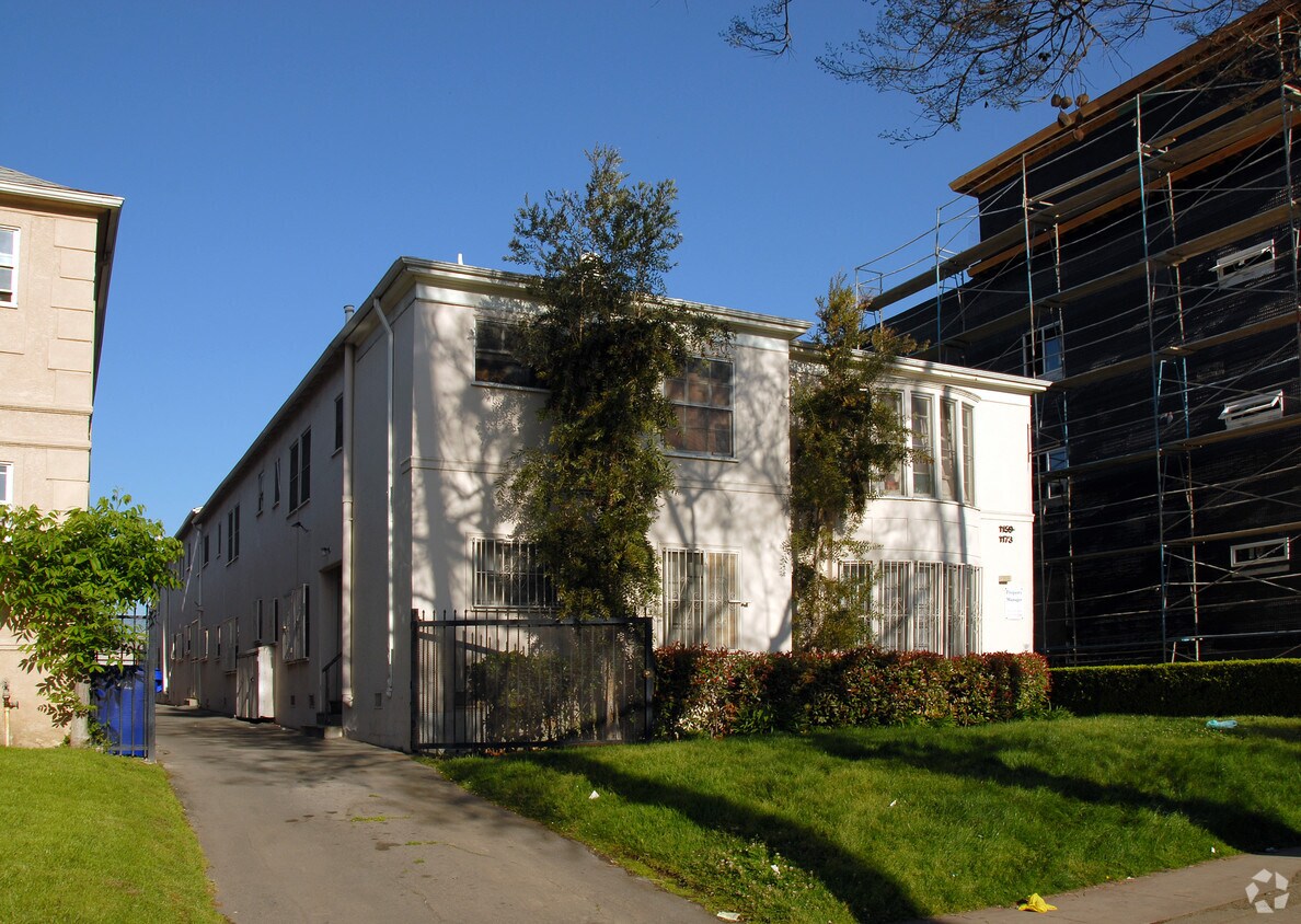 Foto principal - 1159 S Westmoreland Ave