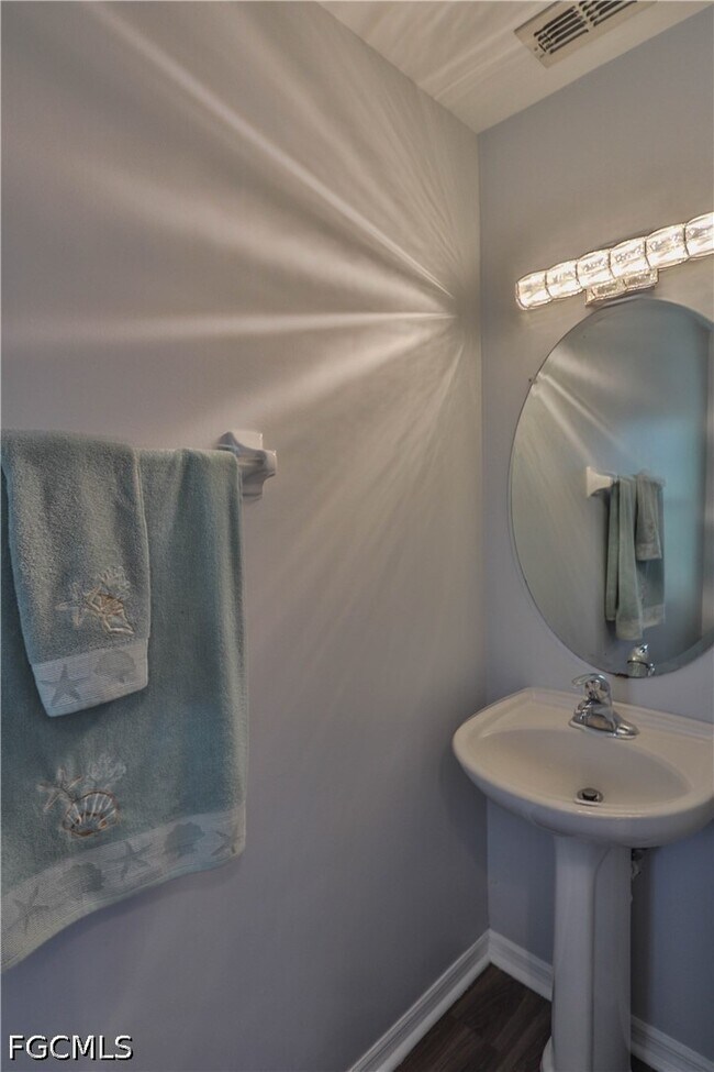 Foto del edificio - 3630 Pine Oak Cir