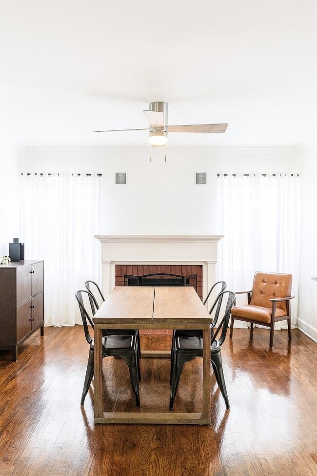 Building Photo - 2205 12th St NW