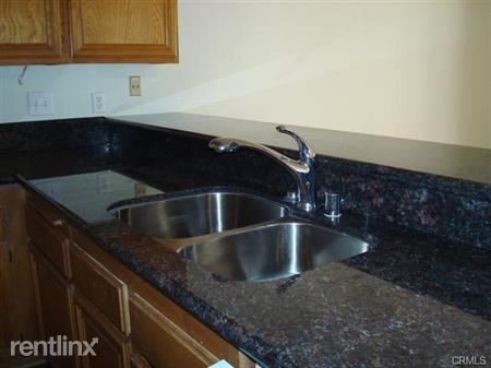 Foto del edificio - 4 br, 3 bath House - 262 Greenmoor