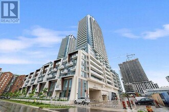 Building Photo - 8 Olympic Gdn Dr