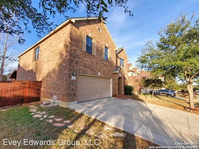 Building Photo - 5 br, 3.5 bath House - 4519 Echo Grove