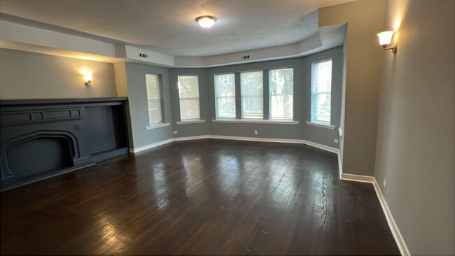 Foto del edificio - 8046 S Ellis Ave