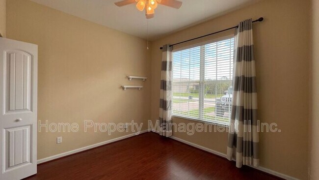 Foto del edificio - 4178 NW Burr Oak Ct