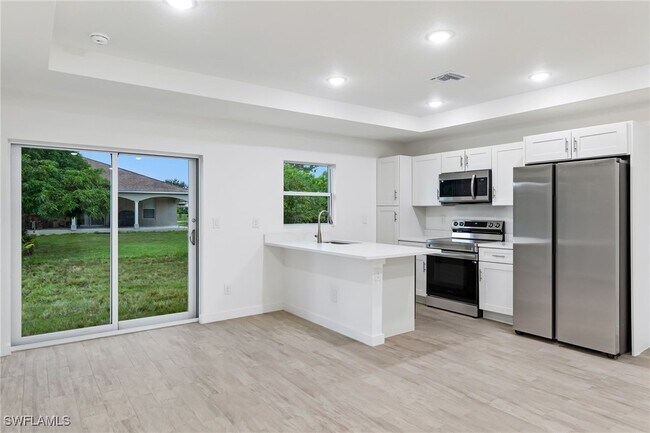 Foto del edificio - 919 Hepburn Ave