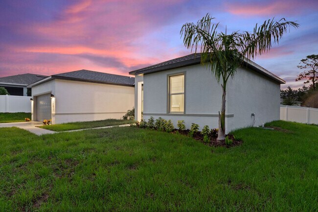Foto del edificio - 360 Hibiscus Dr