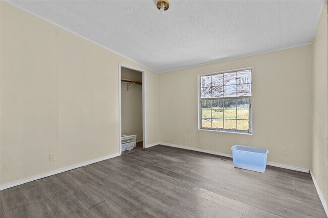 Foto del edificio - 177 County Rd 2803