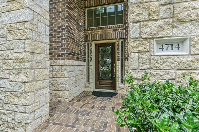 Building Photo - 4714 Emily Forest Trail