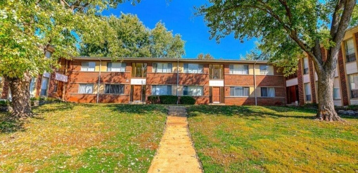 Foto principal - Renovated 1Bed/1Bath in Florissant!